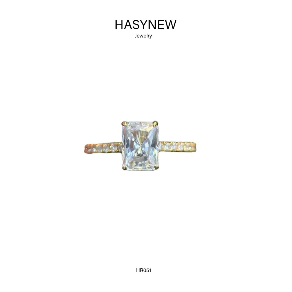 Luxury & Unique Moissanite Ring, 5ct Radiant Cut. HR051